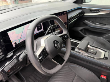 ddf-core-media-DqLtBRPO43651007_19.jpg Photo 19 du bon plan RENAULT Austral 1.2 E-Tech full hybrid 200ch Techno esprit Alpine - 24 occasion à 33500 €