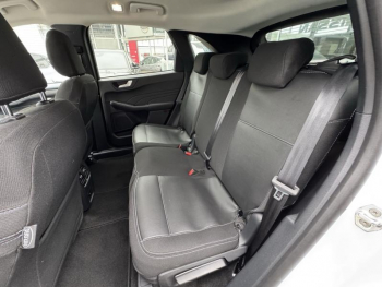 Photo 17 du bon plan FORD Kuga 2.5 Duratec 180ch Hybrid FlexiFuel Titanium Powershift occasion à 29600 €