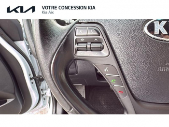 ddf-core-media-63MkYG501215576_17.jpg Photo 17 du bon plan KIA Cee'd 1.6 GDi 135ch Active DCT6 occasion à 10970 €