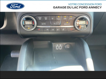 Photo 19 du bon plan FORD Kuga 2.5 Duratec 225ch PHEV Vignale BVA occasion à 29590 €