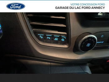 Photo 15 du bon plan FORD Tourneo Custom 320 L1H1 2.0 EcoBlue 185ch Titanium X BVA6 Burstner (AmÃ©nagÃ©) occasion à 36990 €