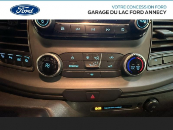 Photo 16 du bon plan FORD Tourneo Custom 320 L1H1 2.0 EcoBlue 185ch Titanium X BVA6 Burstner (AmÃ©nagÃ©) occasion à 36990 €