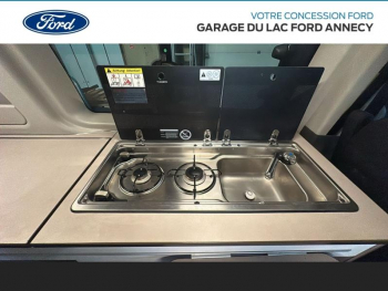 Photo 21 du bon plan FORD Tourneo Custom 320 L1H1 2.0 EcoBlue 185ch Titanium X BVA6 Burstner (AmÃ©nagÃ©) occasion à 36990 €