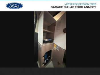 Photo 25 du bon plan FORD Tourneo Custom 320 L1H1 2.0 EcoBlue 185ch Titanium X BVA6 Burstner (AmÃ©nagÃ©) occasion à 36990 €