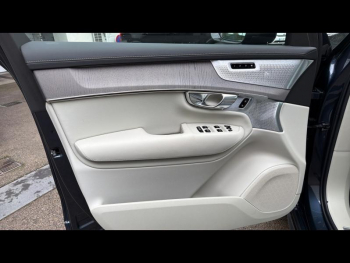 ddf-core-media-QjqpY1VK2MOIS12618774_15.jpg Photo 15 du bon plan VOLVO XC90 T8 AWD 310 + 145ch Ultra Style Dark Geartronic occasion à 104900 €