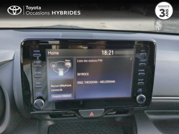 Photo 15 du bon plan TOYOTA Yaris 116h Design 5p MY22 occasion à 21900 €