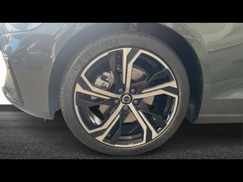 Photo 8 du bon plan VOLVO V60 B4 197ch Ultra Style Dark DCT 7 occasion à 54900 €