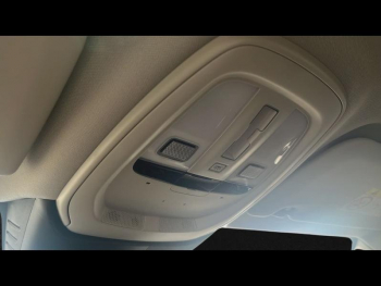 Photo 20 du bon plan VOLVO V60 B4 197ch Ultra Style Dark DCT 7 occasion à 54900 €