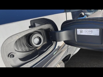 Photo 10 du bon plan VOLVO XC60 T6 Hybride Rechargeable 253 + 145ch Utra Style Chrome Geartronic 8 AWD occasion à 69200 €