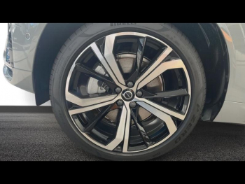 Photo 10 du bon plan VOLVO XC60 T6 Hybride Rechargeable 253 + 145ch Plus Style Dark Geartronic 8 AWD occasion à 64900 €