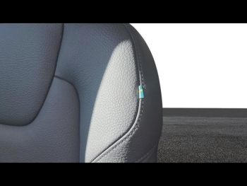 Photo 28 du bon plan VOLVO XC60 T6 Hybride Rechargeable 253 + 145ch Plus Style Dark Geartronic 8 AWD occasion à 64900 €