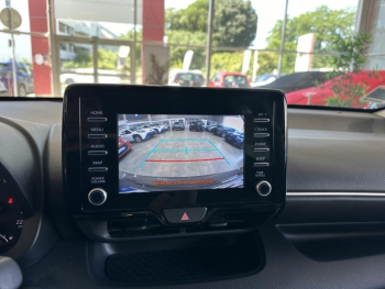 ddf-core-media-Lfr9VK16043834_15.jpg Photo 15 du bon plan TOYOTA Yaris 116h Dynamic Business 5p + Programme Beyond Zero Academy MY22 occasion à 19960 €