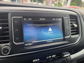 Photo 26 du bon plan TOYOTA ProAce Verso Long 2.0 180 D-4D Dynamic Connect BVA RC23 occasion à 38990 €