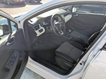 Photo 7 du bon plan RENAULT Clio 1.0 TCe 90ch Evolution occasion à 14590 €