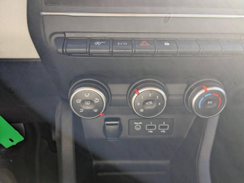 Photo 11 du bon plan RENAULT Clio 1.0 TCe 90ch Evolution occasion à 14590 €