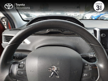 Photo 13 du bon plan PEUGEOT 2008 1.2 PureTech 130ch Urban Cross S&S occasion à 7490 €