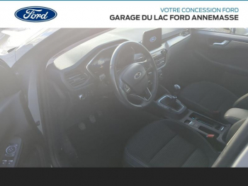 Photo 5 du bon plan FORD Kuga 1.5 EcoBoost 120ch Titanium occasion à 19990 €