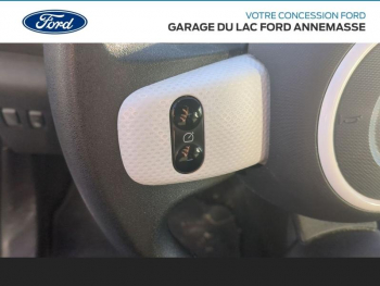 Photo 16 du bon plan RENAULT Twingo 1.0 SCe 65ch Life - 20 occasion à 8290 €