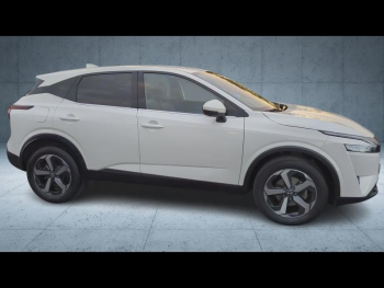 Photo 4 du bon plan NISSAN Qashqai 1.3 Mild Hybrid 158ch Tekna Xtronic occasion à 26900 €