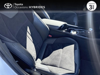 Photo 6 du bon plan TOYOTA C-HR 184h Collection 2WD E-CVT MY22 occasion à 24990 €
