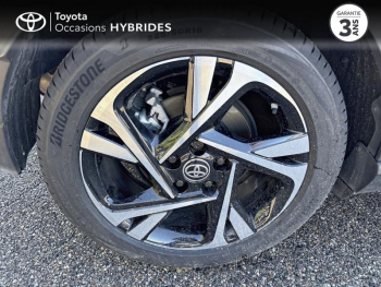 Photo 16 du bon plan TOYOTA C-HR 184h Collection 2WD E-CVT MY22 occasion à 24990 €