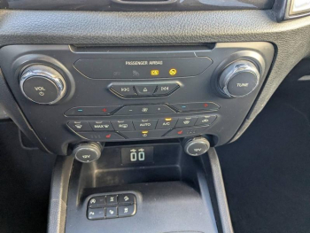 Photo 19 du bon plan FORD Ranger VUL 2.0 TDCi 213ch Double Cabine Wildtrak BVA10 occasion à 37890 €