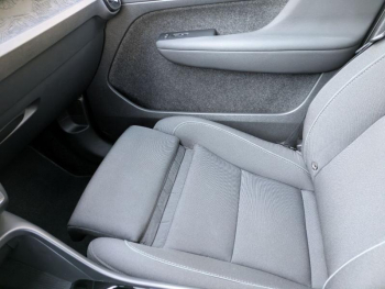 Photo 32 du bon plan VOLVO XC40 Recharge 231ch Plus EDT occasion à 31900 €