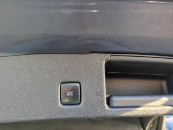 Photo 21 du bon plan FORD Kuga 2.5 Duratec 190ch FHEV E85 ST-Line X BVA occasion à 28000 €