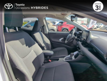 Photo 6 du bon plan TOYOTA Yaris 116h Design 5p occasion à 20990 €