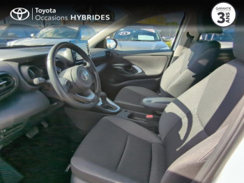 Photo 11 du bon plan TOYOTA Yaris 116h Design 5p occasion à 20990 €