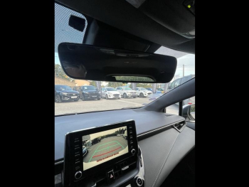 Photo 14 du bon plan TOYOTA Corolla 122h Design MY21 occasion à 16890 €