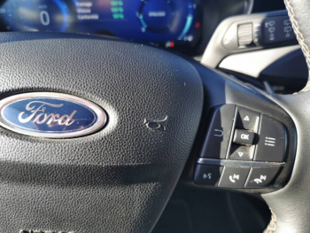 Photo 8 du bon plan FORD Focus Active 2.0 EcoBlue 150ch Active Vignale BVA occasion à 18900 €