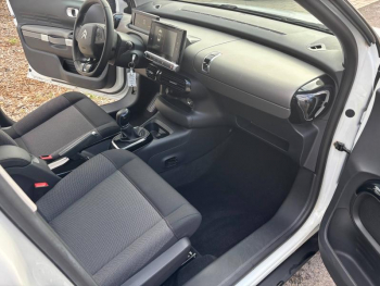 Photo 12 du bon plan CITROEN C4 Cactus BlueHDi 100 Feel occasion à 11990 €