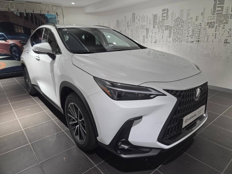 Bon plan LEXUS NX 350h 197ch Luxe 2WD MY26 occasion à 54900 €