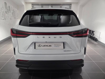Photo 17 du bon plan LEXUS NX 350h 197ch Luxe 2WD MY26 occasion à 54900 €