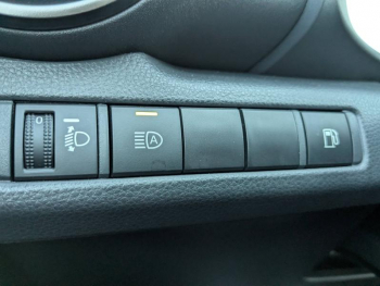 Photo 21 du bon plan TOYOTA C-HR 2.0 Hybride 200ch Design NG23 occasion à 29490 €