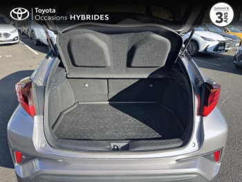 Photo 10 du bon plan TOYOTA C-HR 184h Collection 2WD E-CVT MC19 occasion à 22990 €