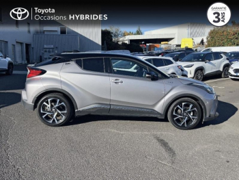 Photo 17 du bon plan TOYOTA C-HR 184h Collection 2WD E-CVT MC19 occasion à 22990 €