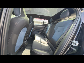 Photo 5 du bon plan VOLVO EX30 Single Extended Range 272ch Plus occasion à 42900 €