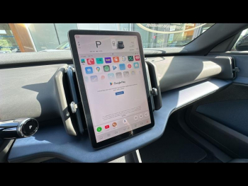 Photo 12 du bon plan VOLVO EX30 Single Extended Range 272ch Plus occasion à 42900 €