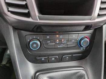 Photo 14 du bon plan FORD Transit Connect VUL L1 1.0E 100ch E85 Trend Business occasion à 17900 €