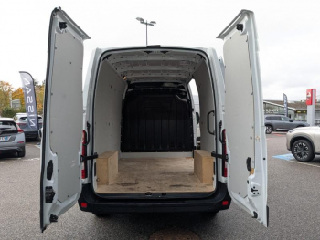 Photo 9 du bon plan NISSAN Interstar Fg L2H2 3t3 2.3 dCi 135ch Acenta occasion à 23800 €