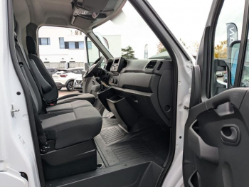 Photo 11 du bon plan NISSAN Interstar Fg L2H2 3t3 2.3 dCi 135ch Acenta occasion à 23800 €