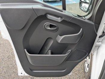 Photo 12 du bon plan NISSAN Interstar Fg L2H2 3t3 2.3 dCi 135ch Acenta occasion à 23800 €