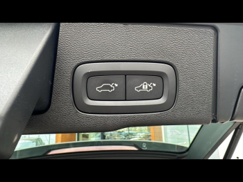 Photo 8 du bon plan VOLVO XC60 T8 Hybride Rechargeable 310 + 145ch Ultra Style Chrome Geartronic 8 AWD occasion à 60790 €