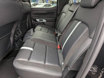 Photo 12 du bon plan FORD Ranger VUL 2.3 EcoBoost GTDi 281ch Stop&Start Double Cabine Stormtrack 4x4 BVA10 occasion à 72440 €