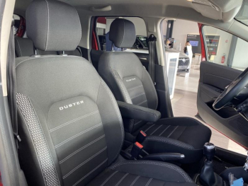 Photo 15 du bon plan DACIA Duster 1.5 Blue dCi 115ch Prestige 4x2 - 20 occasion à 12990 €