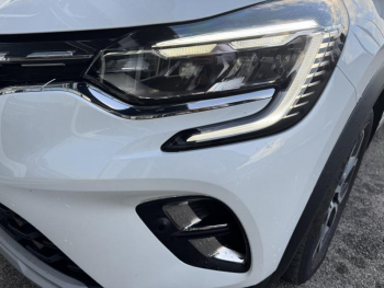 Photo 24 du bon plan RENAULT Captur 1.6 E-Tech hybride 145ch Techno Fast Track occasion à 20290 €