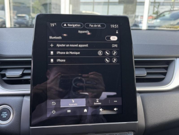 Photo 43 du bon plan RENAULT Captur 1.6 E-Tech hybride 145ch Techno Fast Track occasion à 20290 €