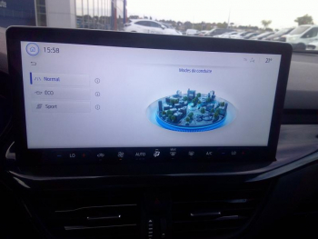 Photo 11 du bon plan FORD Focus 1.0 Flexifuel mHEV 125ch ST-Line X occasion à 21501 €